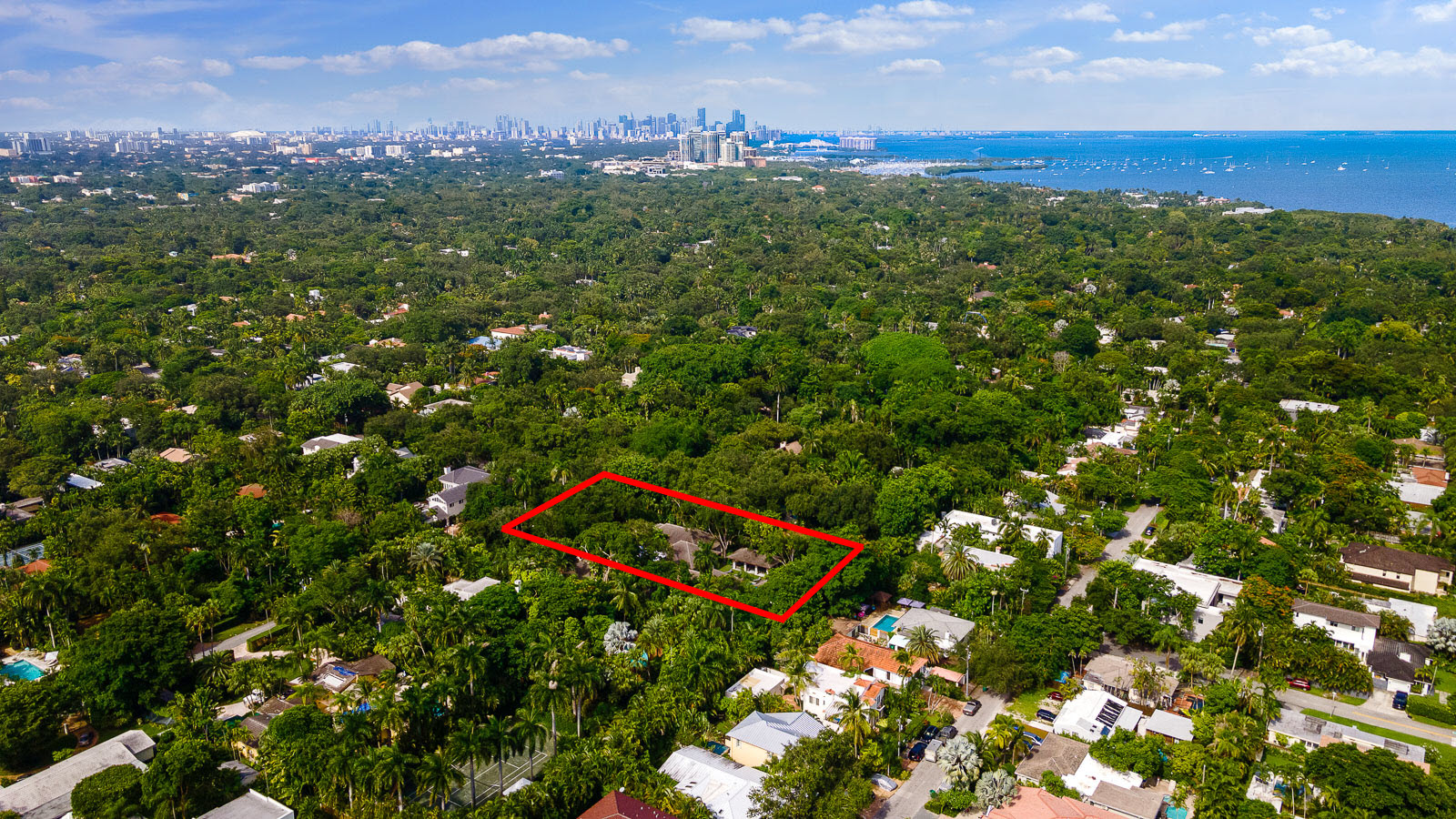 4100 Kiaora Street in Coconut Grove