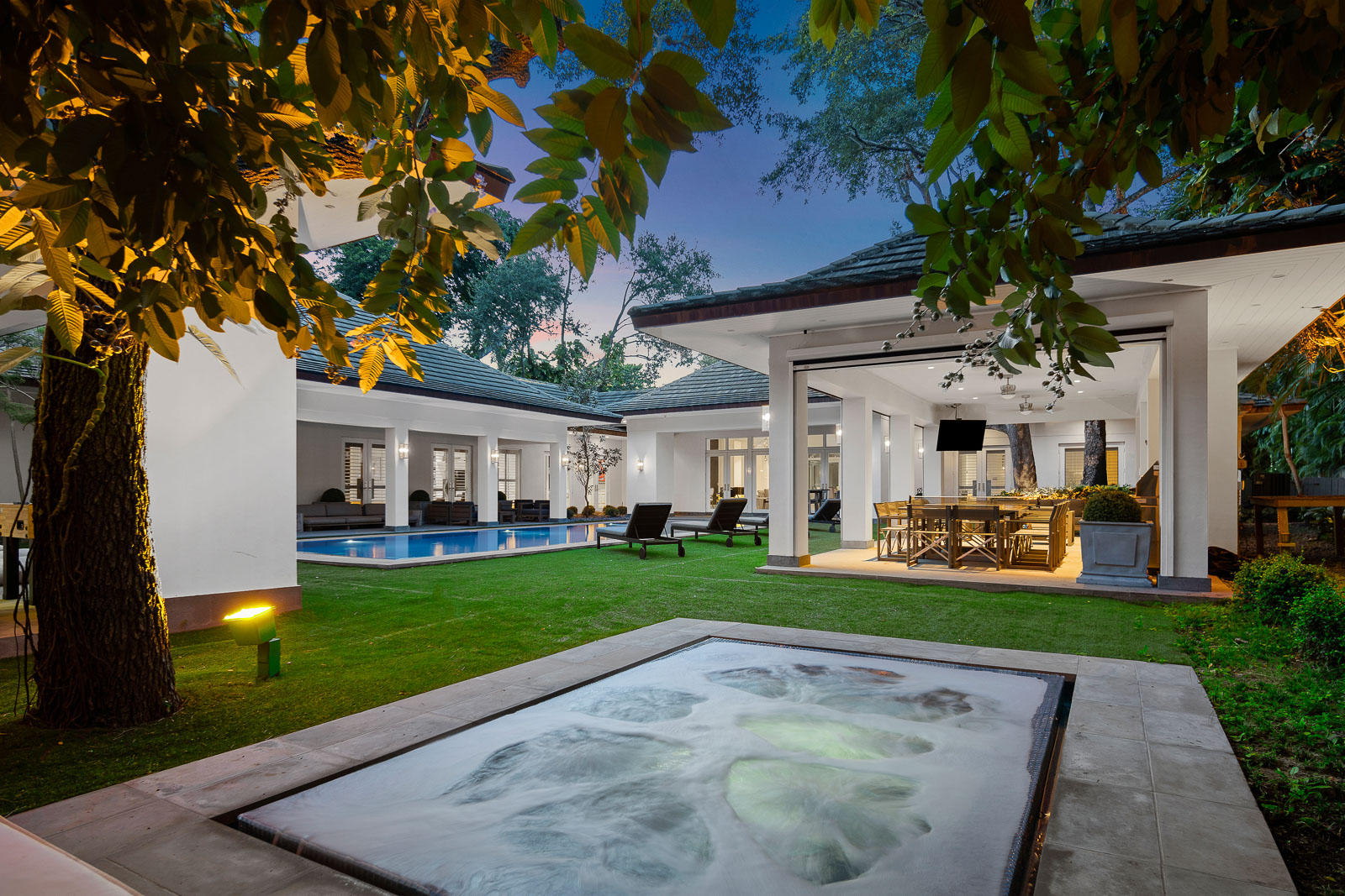 4100 Kiaora Street in Coconut Grove