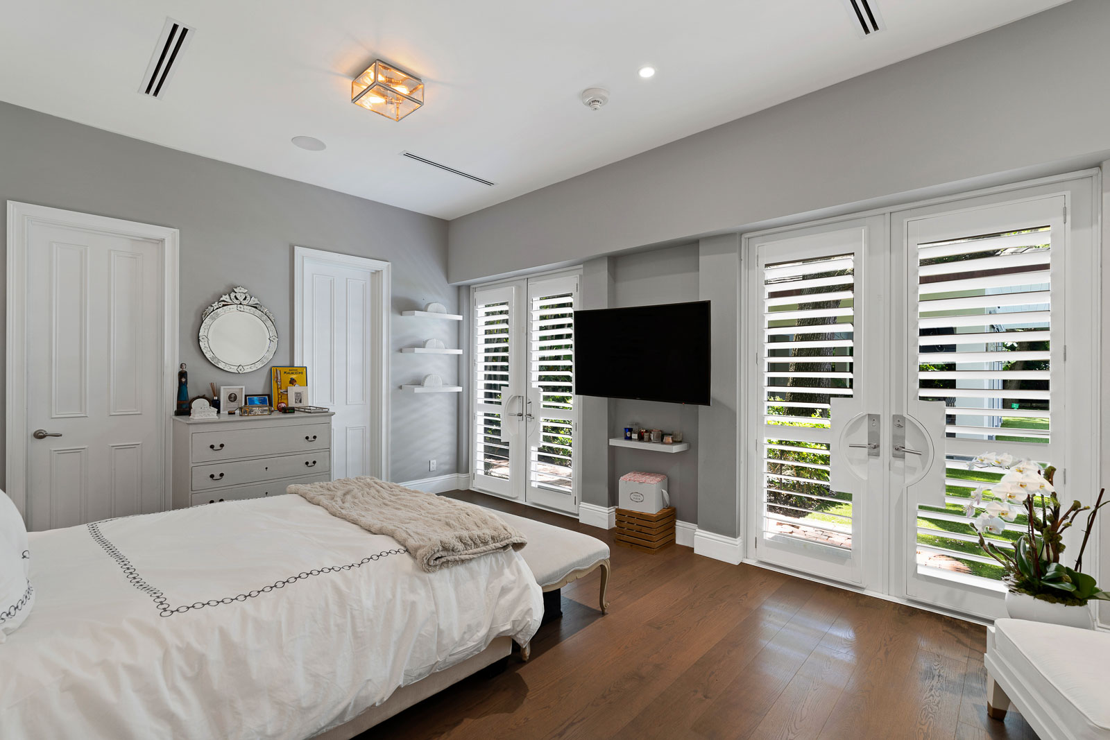 4100 Kiaora Street in Coconut Grove