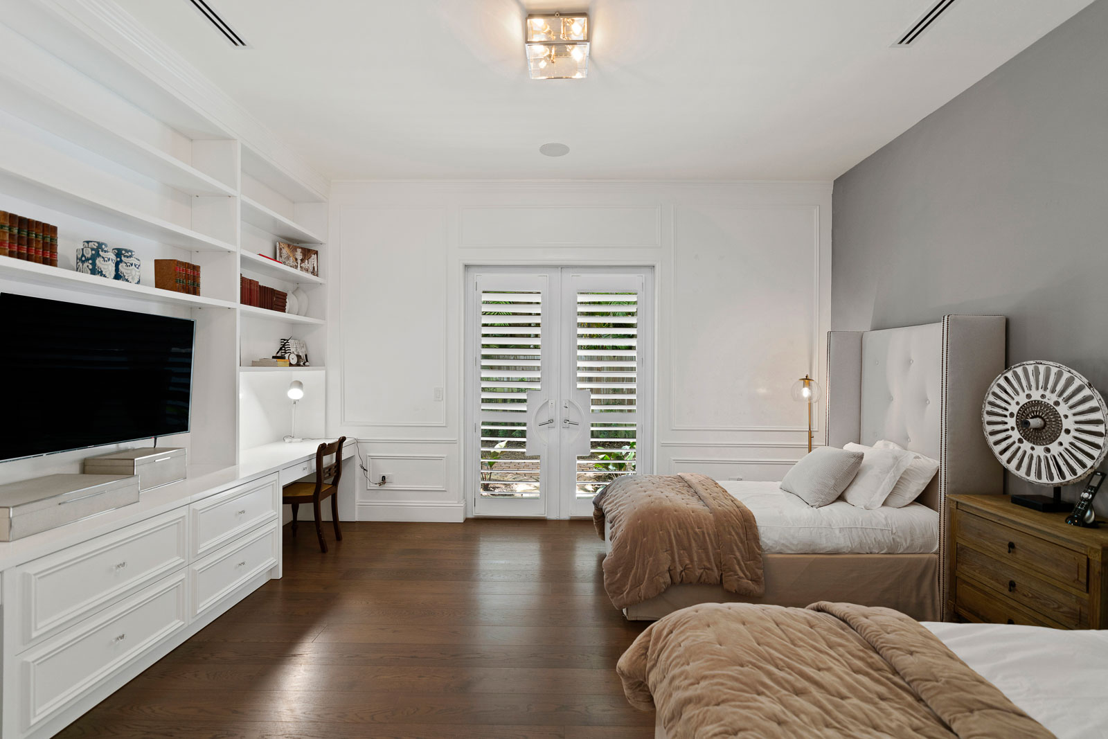 4100 Kiaora Street in Coconut Grove