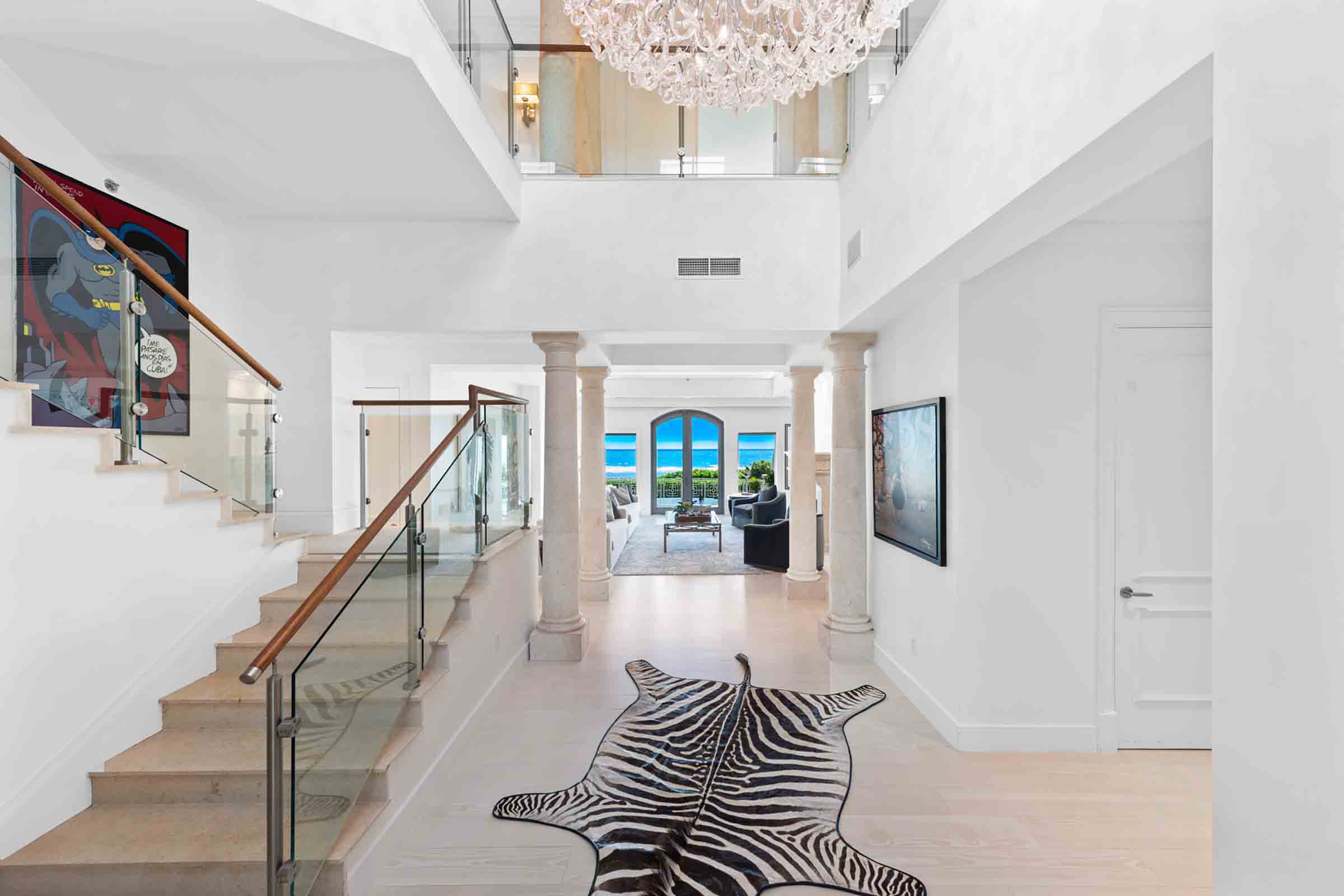 Bath Club Villa 3002 Entry with View