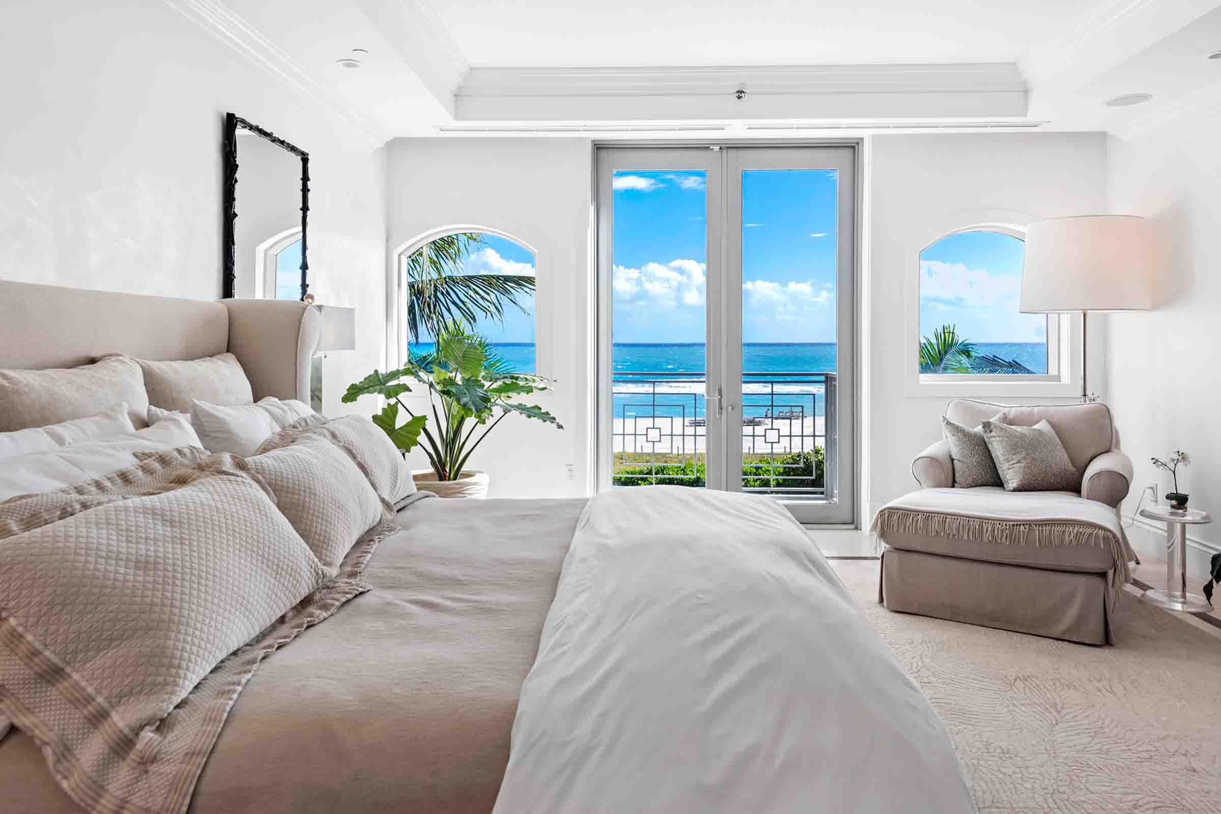 Bath Club Villa 3002 Upstairs Bedroom View