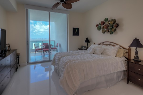 900 Biscayne Bay Condos Unit 5308 Guest Bedroom