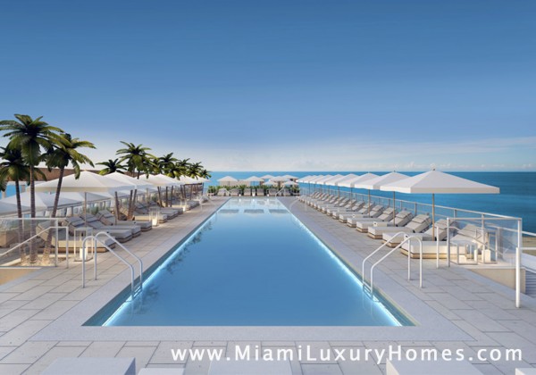 1 Hotel & Homes South Beach Rooftop Pool