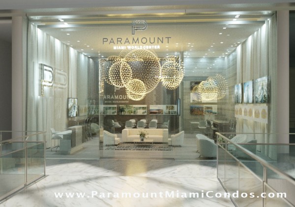 Paramount Miami Worldcenter Residents' Entrance to the Mall at Miami Worldcenter