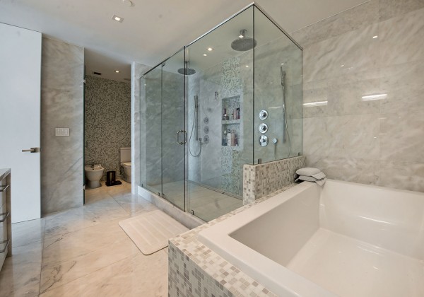 900 Biscayne Bay Penthouse 6103 Master Bathroom