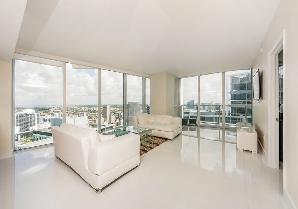 Icon Brickell Penthouse 5710 Living Room