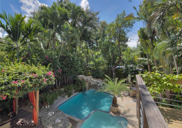 3980 Kumquat Avenue Tropical Backyard & Pool