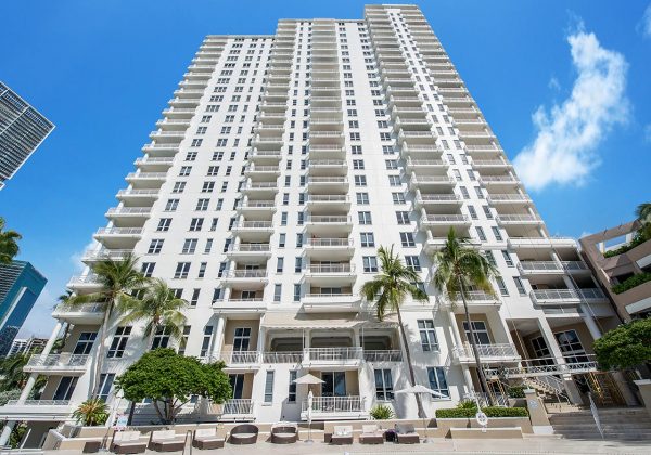 JUST LISTED | Courvoisier Courts LPH-12 Offered at $929,000 | Miami