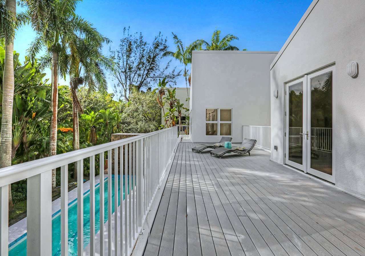 5455 Kerwood Terrace Master Bedroom Private Terrace 5455 Kerwood Terrace Master Bedroom Private Terrace
