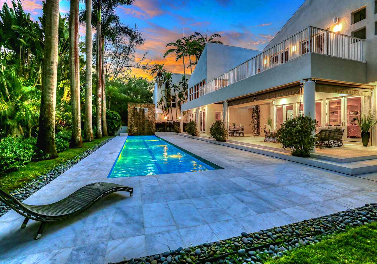 5455 Kerwood Terrace at Sunset 5455 Kerwood Terrace at Sunset