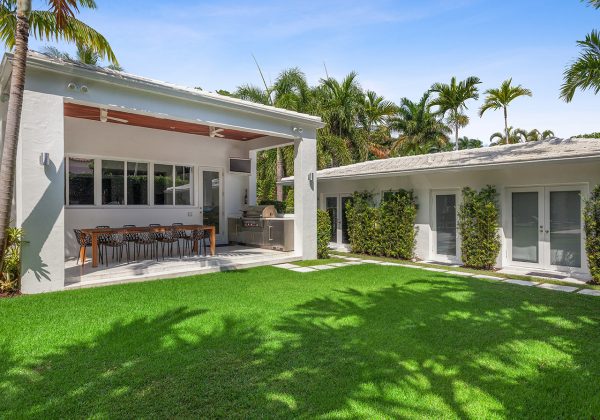 5763 North Bay Road Patio and Guest House 5763 North Bay Road Patio and Guest House