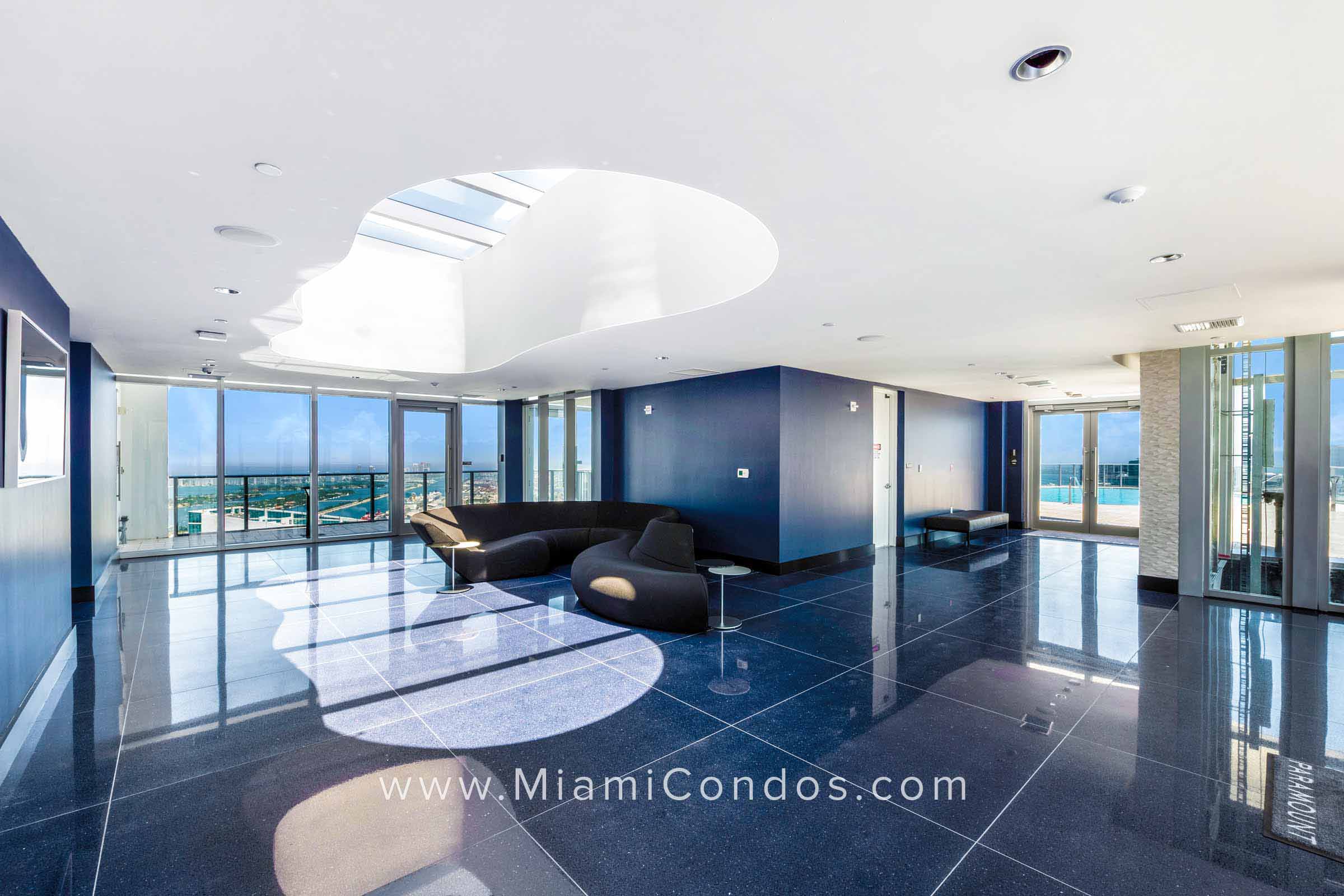 Paramount Miami Worldcenter Rooftop Lobby
