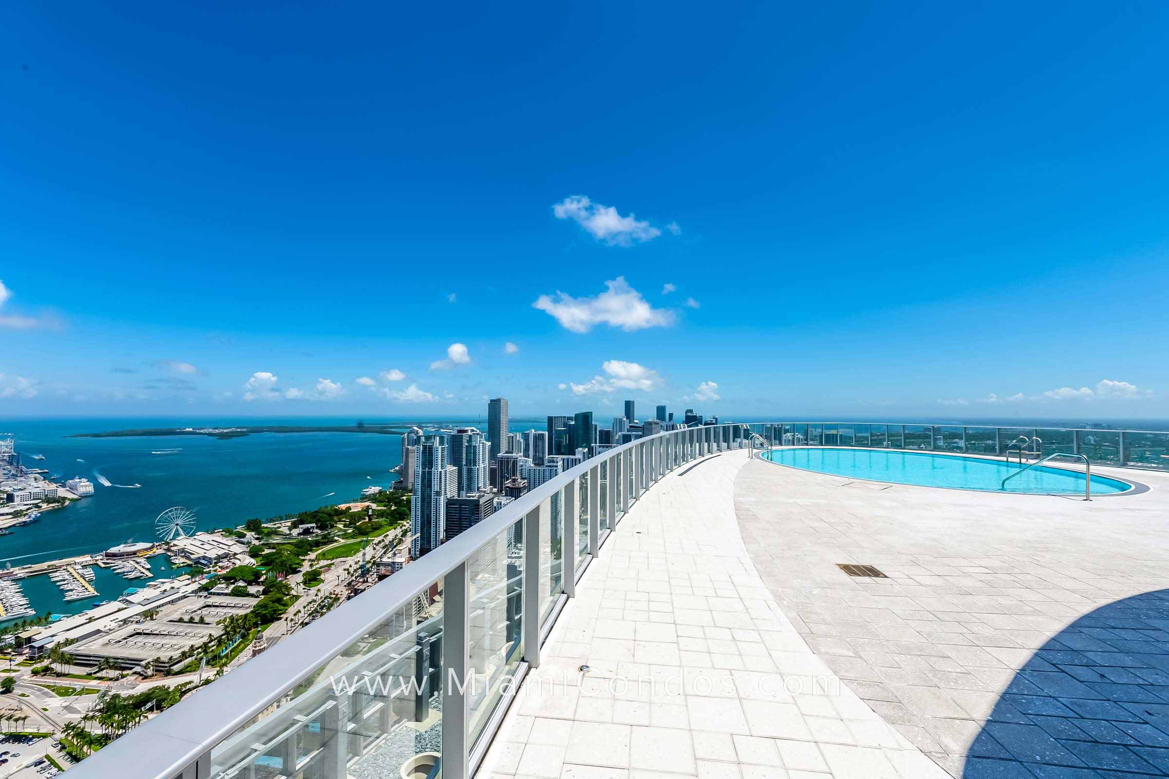Paramount Miami Worldcenter Rooftop View
