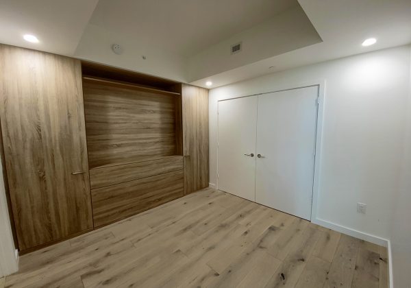 Paramount Miami Worldcenter Unit 1405 Den with Custom Murphy Bed