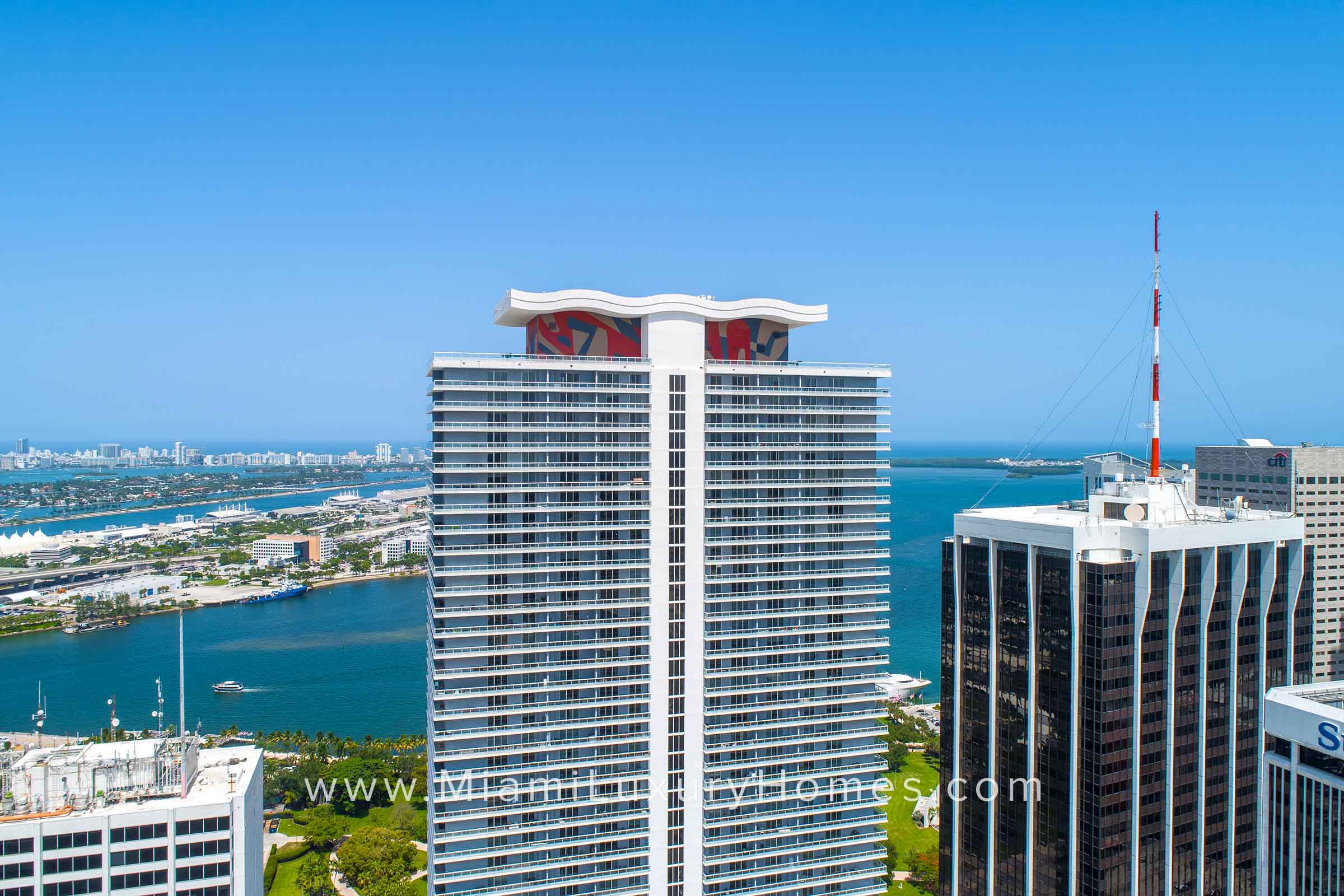 50 Biscayne Condos in Downtown Miami