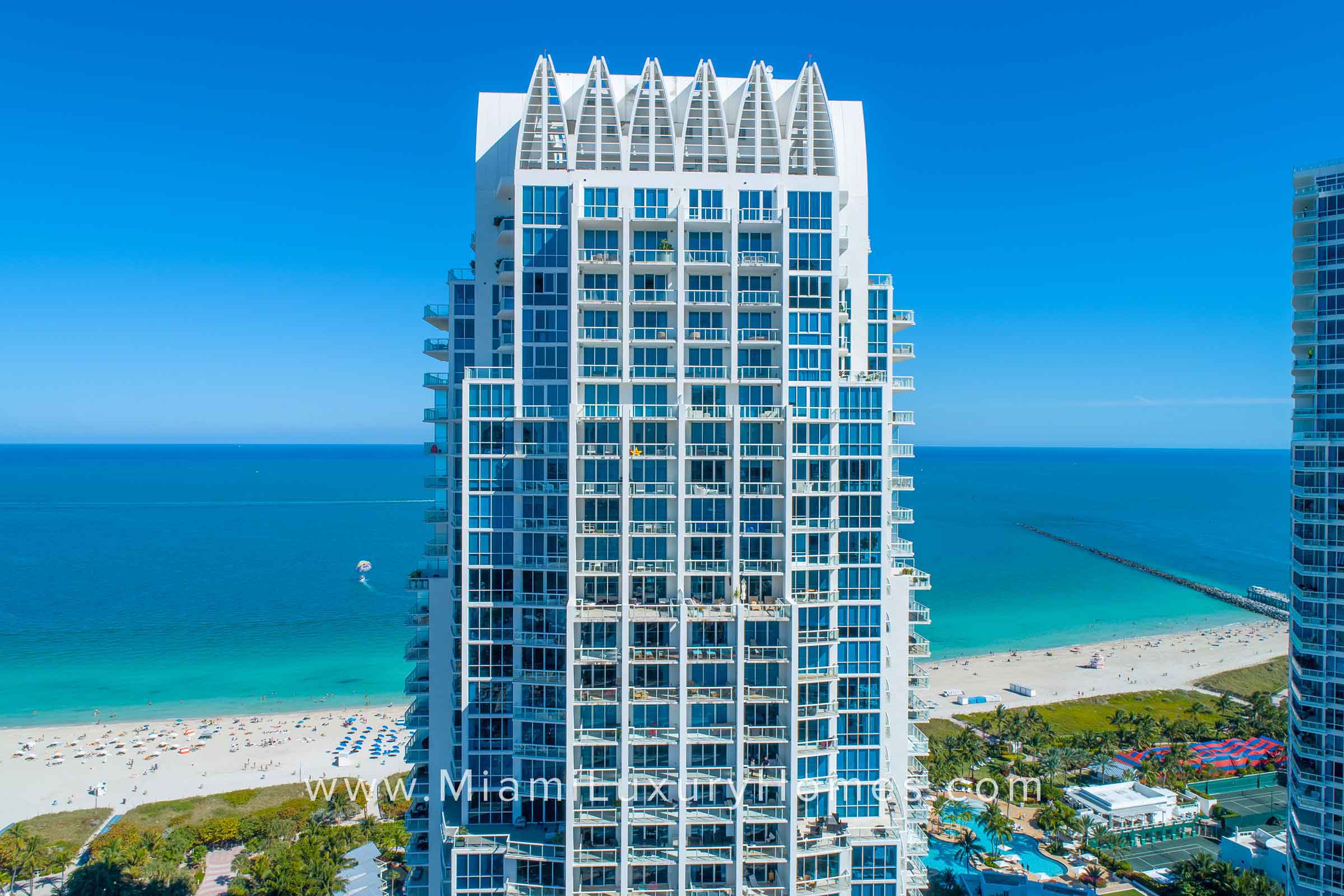 Continuum South Beach North Tower View