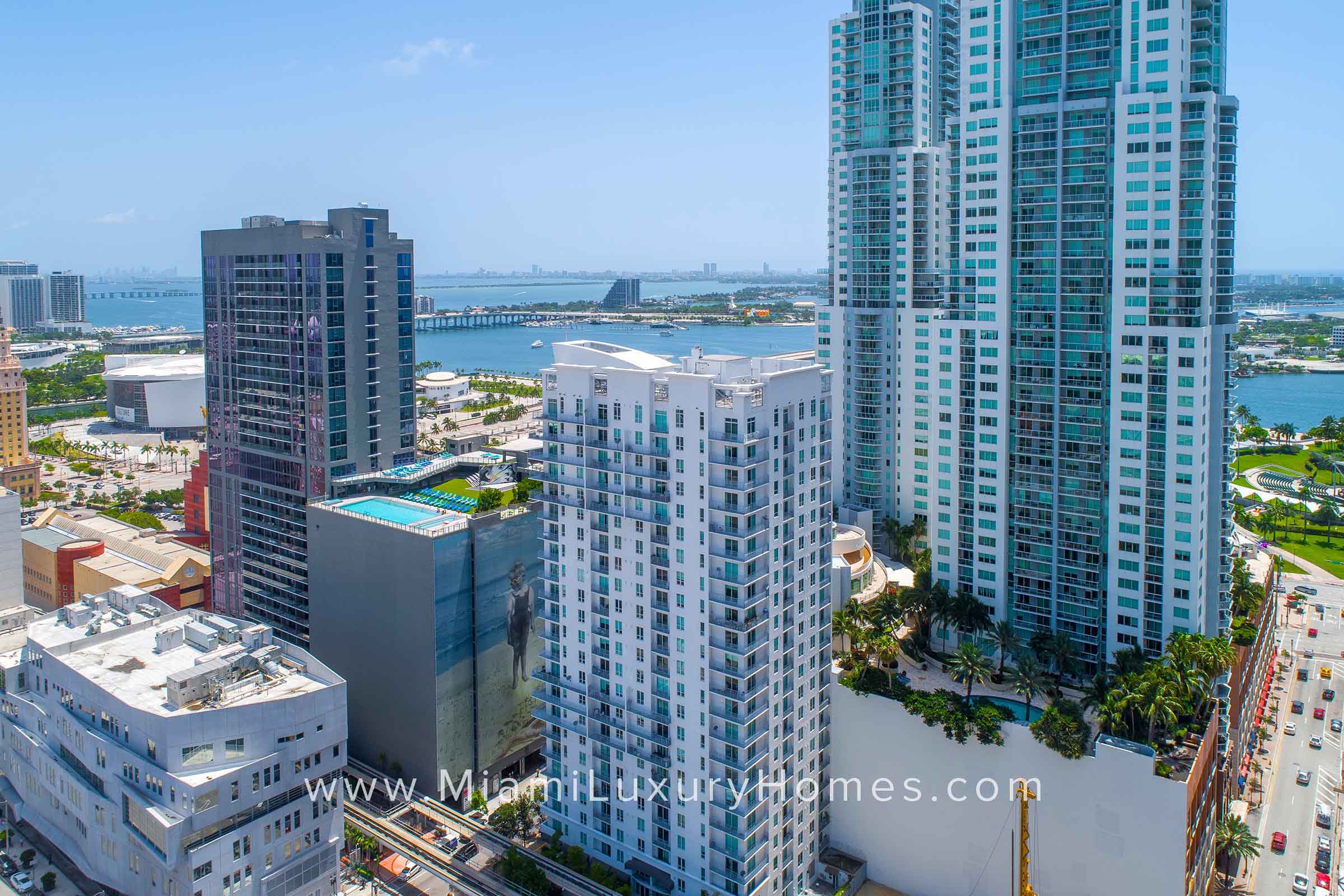 Loft Downtown I Condo Building in Miami