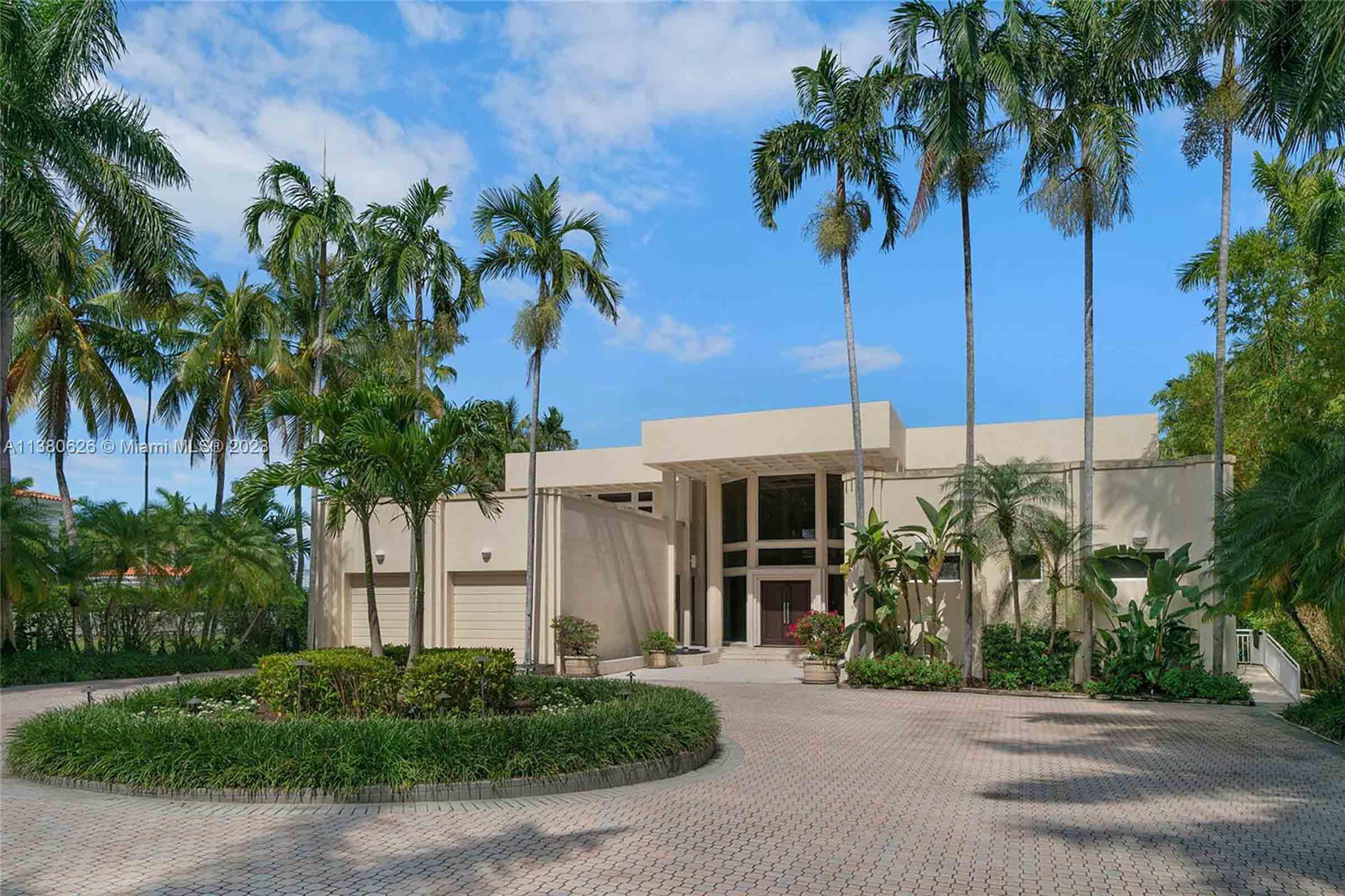 Every Day He's Hustlin' Inside Rick Ross's New Star Island Waterfront Mansion Miami Luxury Homes