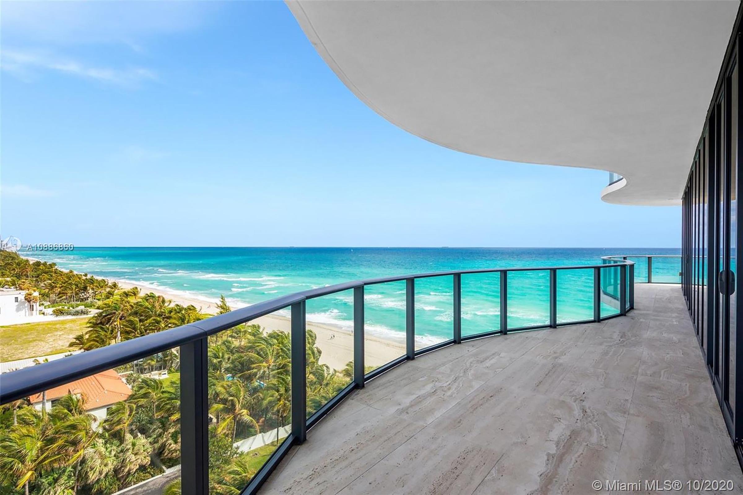 Regalia Sunny Isles 9 Messi North View Regalia Sunny Isles 9 Messi North View