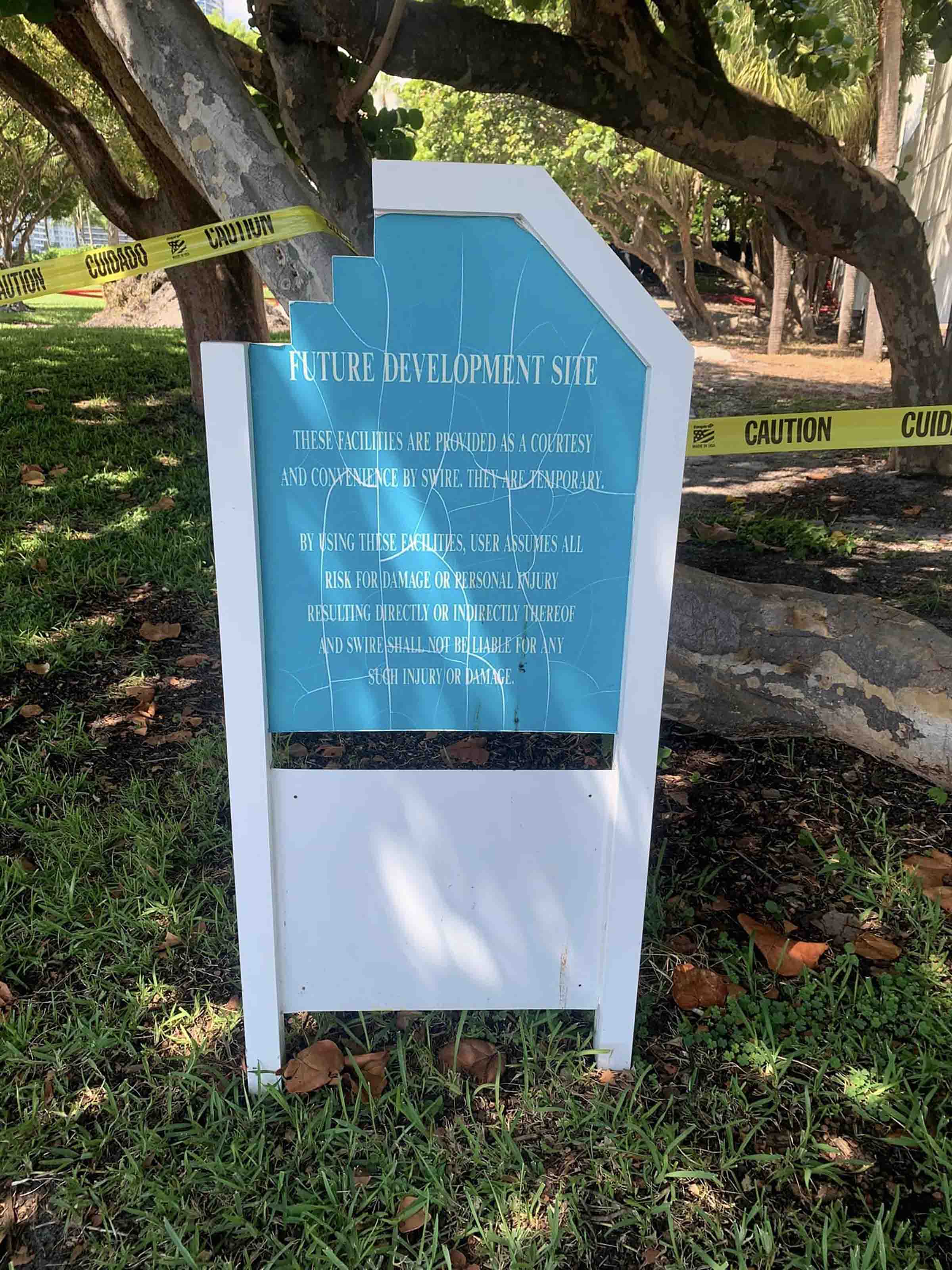 Mandarin Oriental Brickell Key Miami Sign Mandarin Oriental Brickell Key Miami Sign