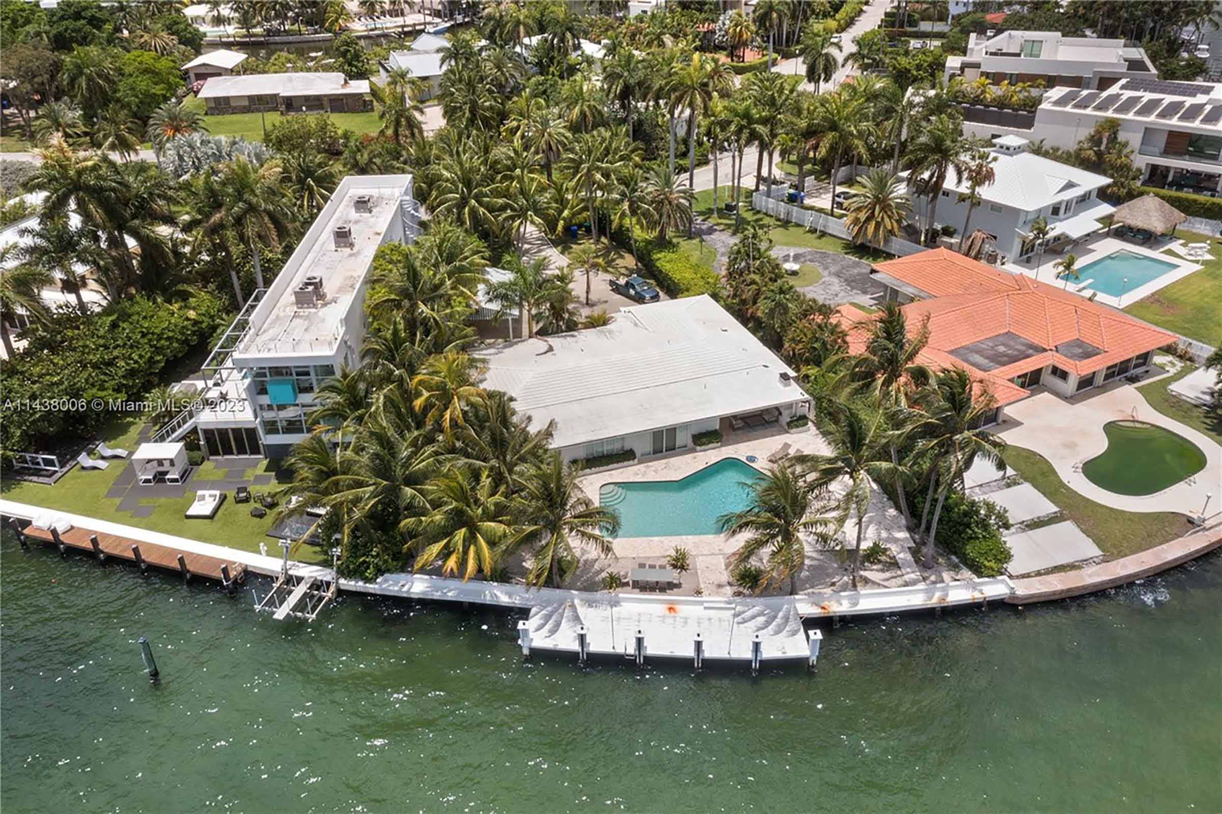 Dr. Lenny Hochstein Belle Meade Island Miami Home Aerial