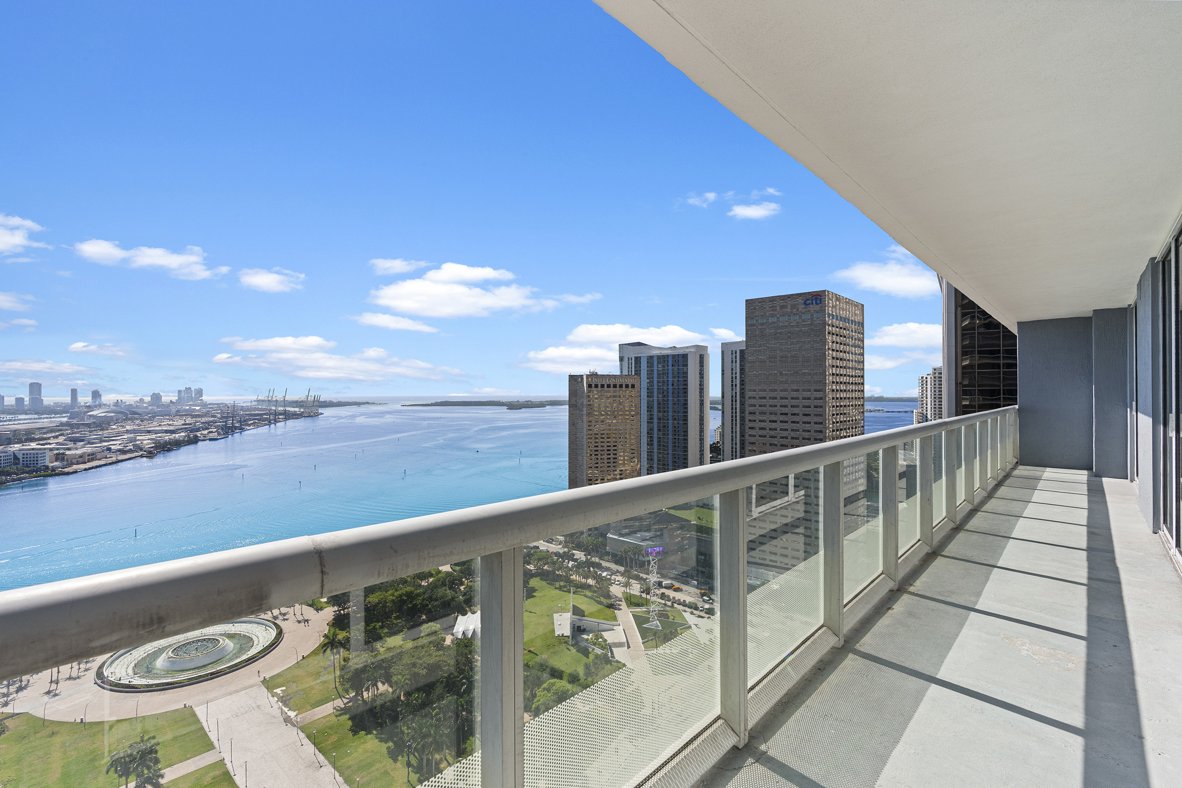 50 Biscayne 3308 Terrace View 50 Biscayne 3308 Terrace View