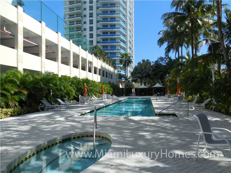 Grove Hill Condo Sales & Rentals Coconut Grove Condos