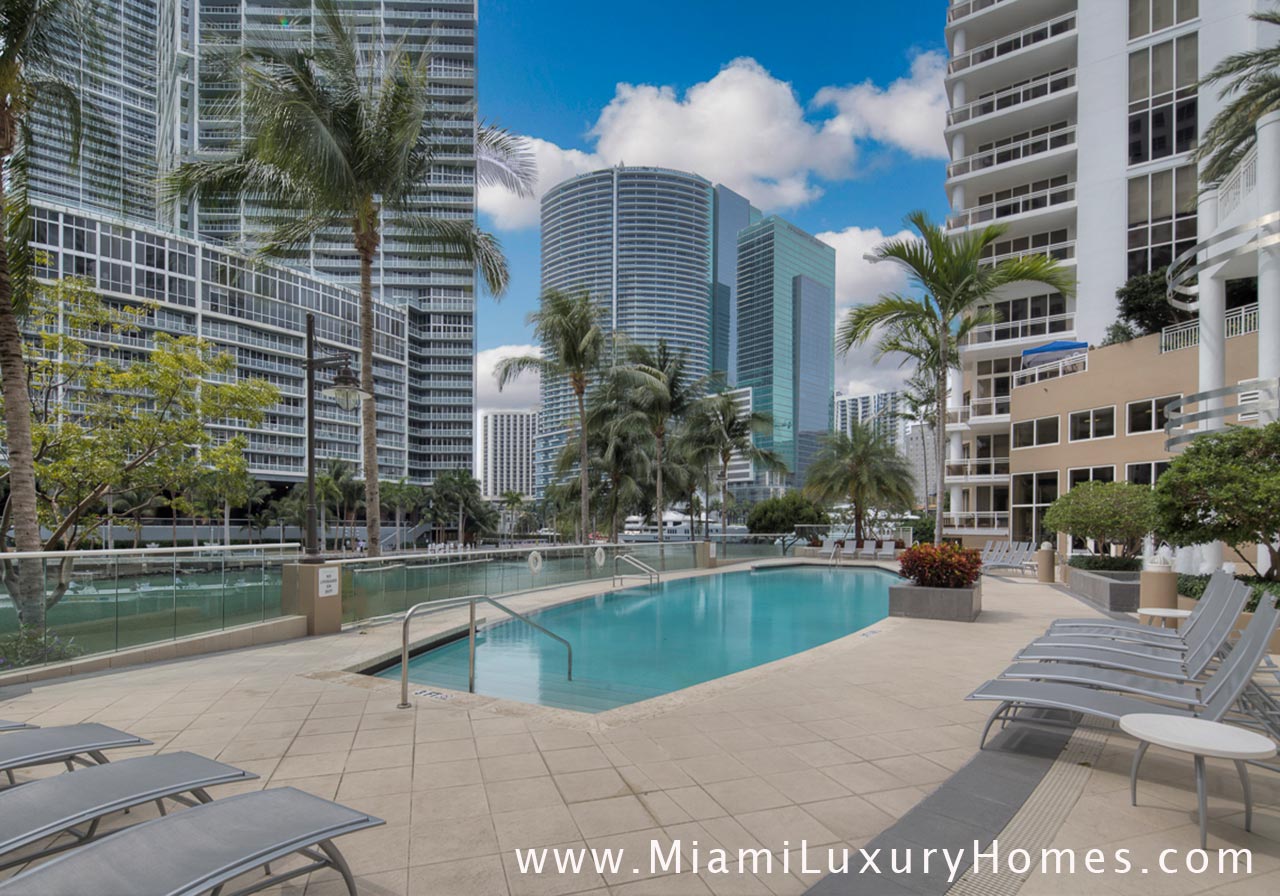 Carbonell Condo Sales & Rentals Brickell Key Condos